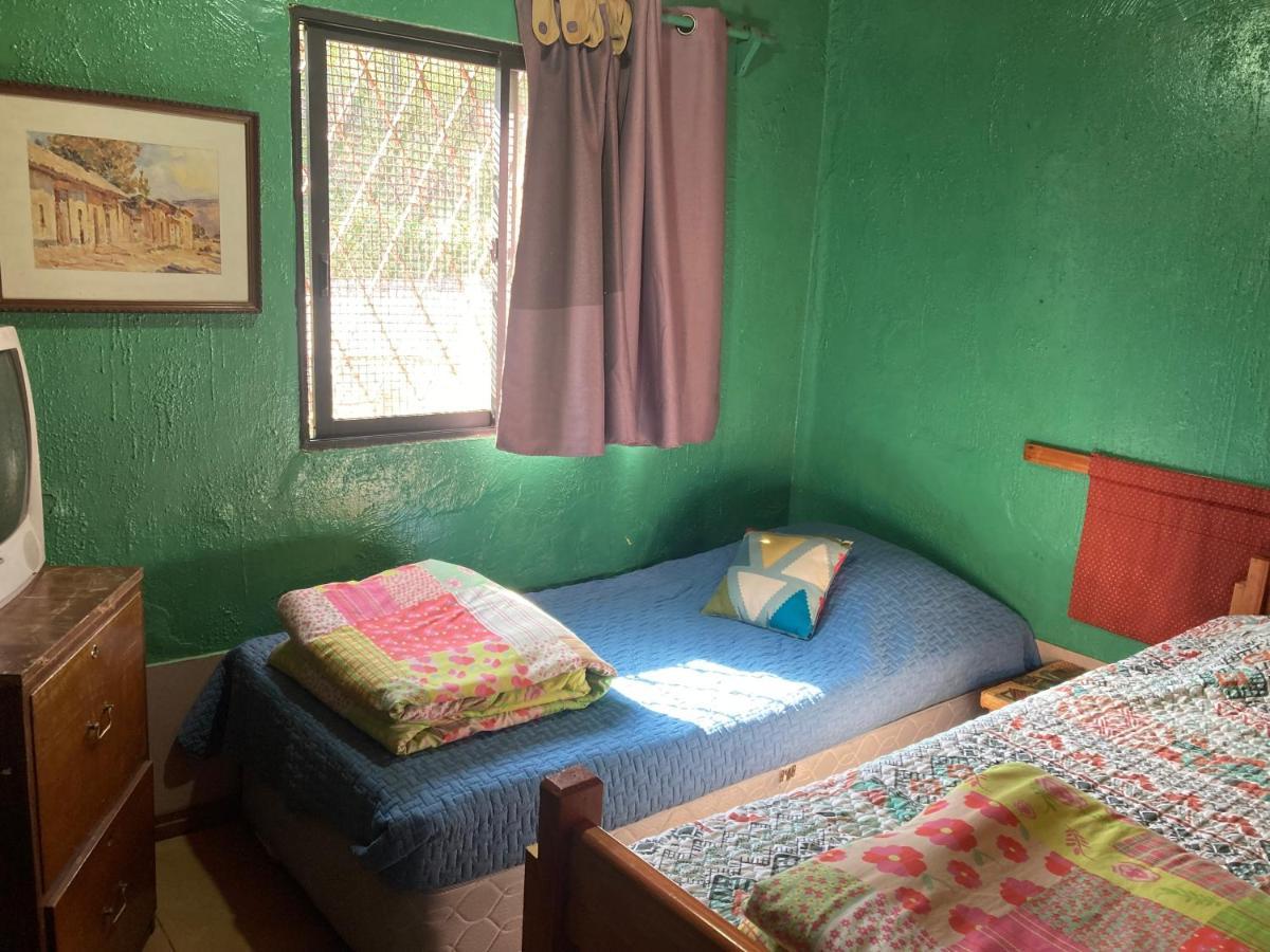 Hostal Buena Vista San Antonio  Dış mekan fotoğraf